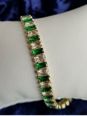 Swarovski Elements Gold Emerald Green Emerald-cut Baguette Tennis Bracelet NEW